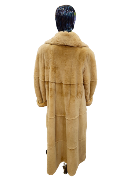 Abrigo de piel de visón rasada