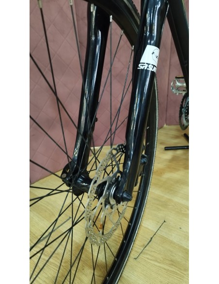 Bicicleta de carretera BH Silvertip Lite