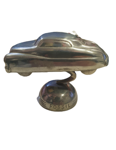 Art Decó Fossil Buick