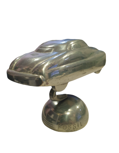 Art Decó Fossil Buick