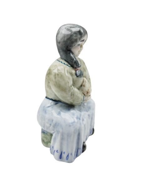 Mujer con Queso ceramica celta